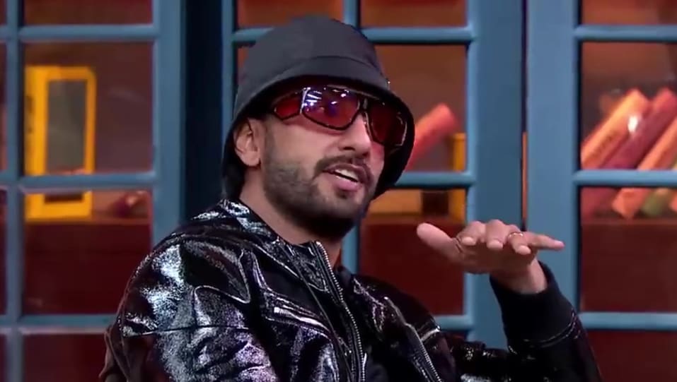 Ranveer Singh Celebrity Style In The Kapil Sharma Show Ranveer Singh And Alia Bhatt Episode 13 Set India 2019 From The Kapil Sharma Show Ranveer Singh And Alia Charmboard The kapil sharma show is all set to premiere on december 29 (monday) and the viewers can't wait for their favourite comedian's return. hat