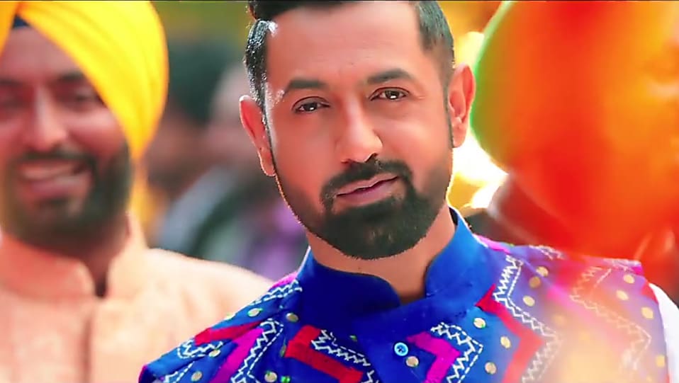 Gippy Grewal Dressing