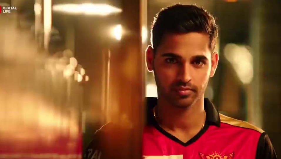 Bhuvneshwar Kumar Jewellery Accessories From Jio Deepika Padukone Advertisement Jio 2018 Celebrity Jewellery Charmboard Indian cricketer, bhuvneshwar kumar turned a year older today.