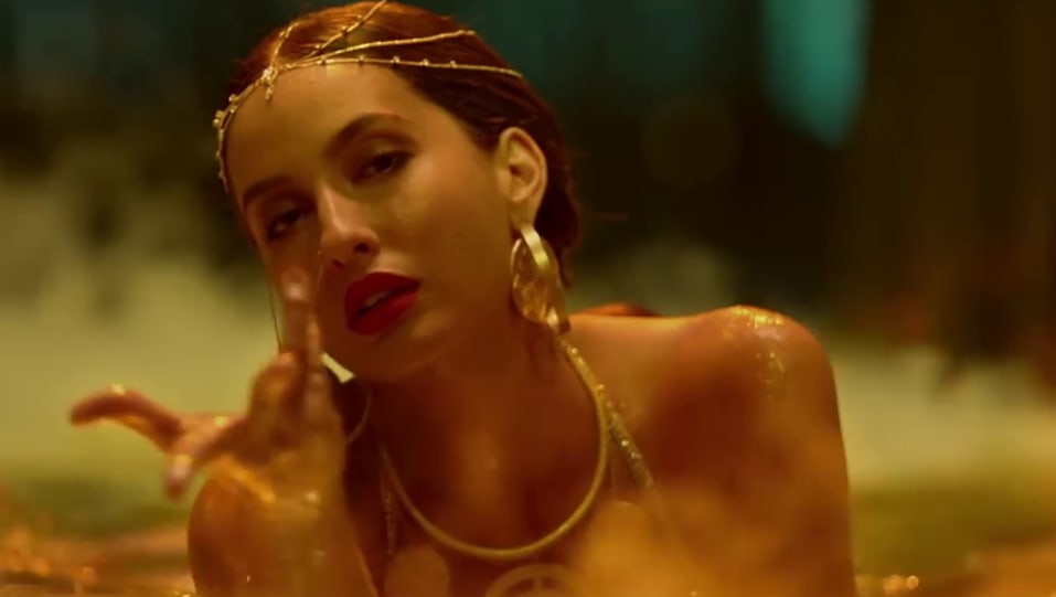 Nora Fatehi Celebrity Style In Dilbar Satyameva Jayate 2018 From Dilbar Charmboard