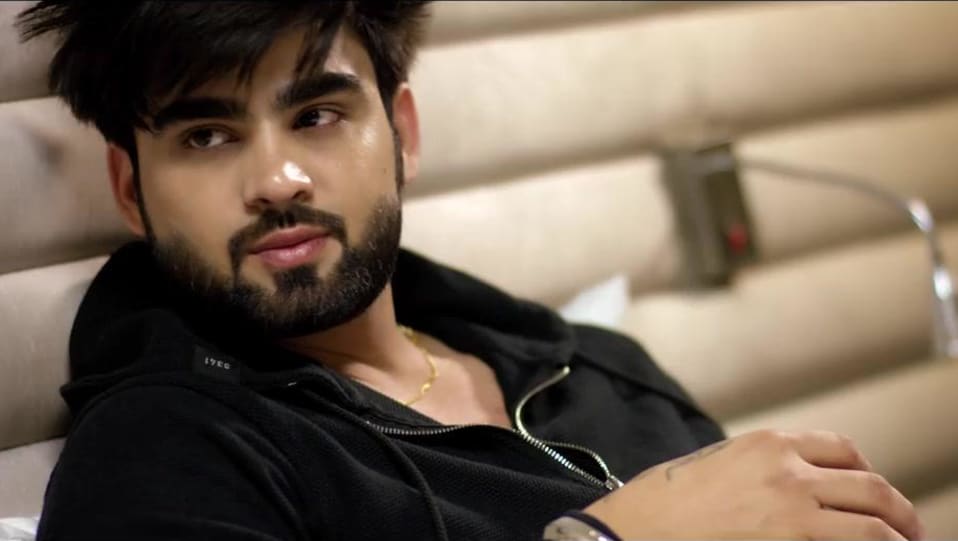 Inder Chahal Celebrity Style In Tenu Neend Ni Auni Single 2017 From Tenu Neend Ni Auni Charmboard But actually it depends on your face shape. vest