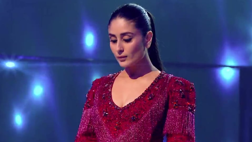 Celebrity Hairstyle of Kareena Kapoor Khan from Dance India Dance, Episode  1, 2019 | Charmboard