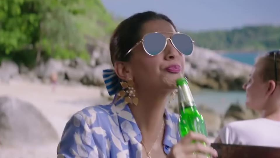 Actors Name Age Wiki Height Birth Place Career Details Veere Di Wedding Trailer 2018 Charmboard Kaanon mein ik dil ki baat sunavaan ni tenu hansda vekh ke jag nu main bhul jaavan ni das de kiddan gal tenu samjhawan ni oh ab tu chhad de ohnu jo ae tere naal. charmboard