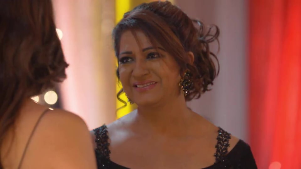 Usha Bachani Celebrity Style In Kundali Bhagya Episode 475 2019 From Episode 475 Charmboard Read details about usha bachani wiki, biography, age, husband, boyfriend, height, weight. episode 475
