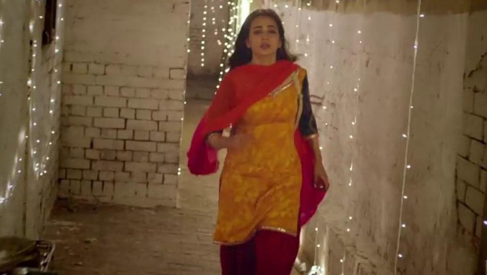 Kriti Kharbanda Celebrity Style In Shaadi Mein Zaroor Aana Official Trailer 2017 From Official Trailer Charmboard 38,099 likes · 201 talking about this. kurta