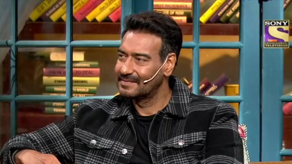 Celebrity Hairstyle of Ajay Devgan from The Kapil Sharma Shows, SET India, 2019 | Charmboard Celebrity Hairstyle of Ajay Devgan from The Kapil Sharma Shows, SET India, 2019 | Charmboard