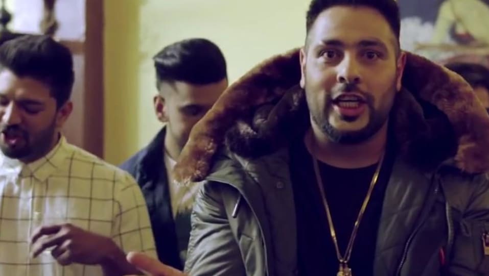 Badshah Celebrity Style In Driving Slow Single 2016 From Driving Slow Charmboard Official video panasonic mobile mtv spoken word presents bandook badshah raxstar new songs. charmboard
