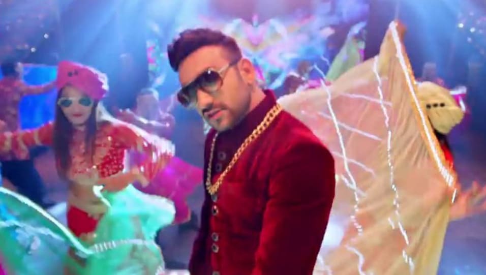 Fazilpuria Celebrity Style In Pallo Latke Shaadi Mein Zaroor Aana 2017 From Pallo Latke Charmboard 5:37 deeprabhu dance studio #दीप्रभु 1 147 768 просмотров. blazer