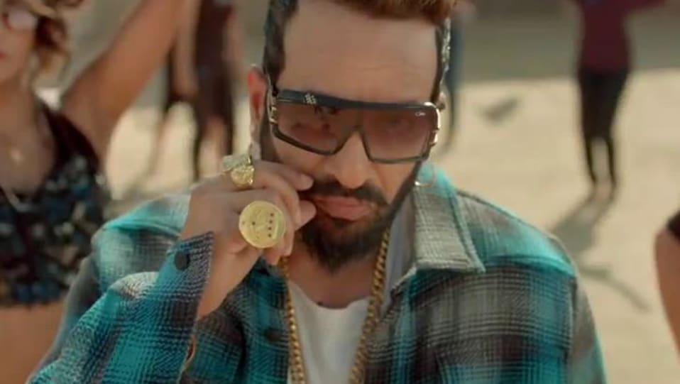 Jazzy B Jewellery Accessories From One Million Single 2018 Celebrity Jewellery Charmboard