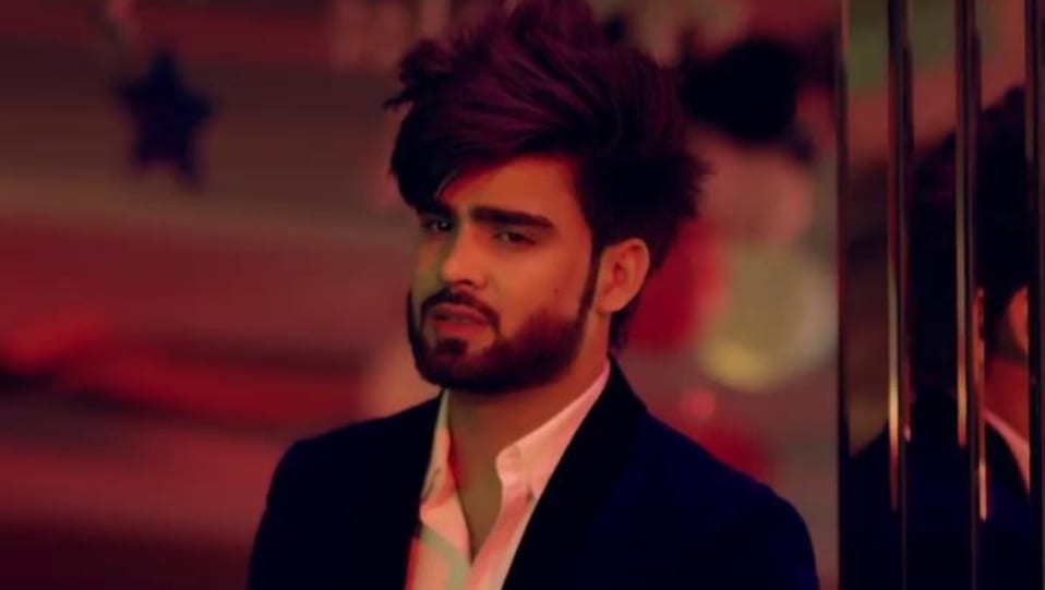 Inder Chahal Celebrity Style In Tenu Neend Ni Auni Single 2017 From Tenu Neend Ni Auni Charmboard Enjoy music on lyricsmint with the lyrical beauty of the songs. shirt