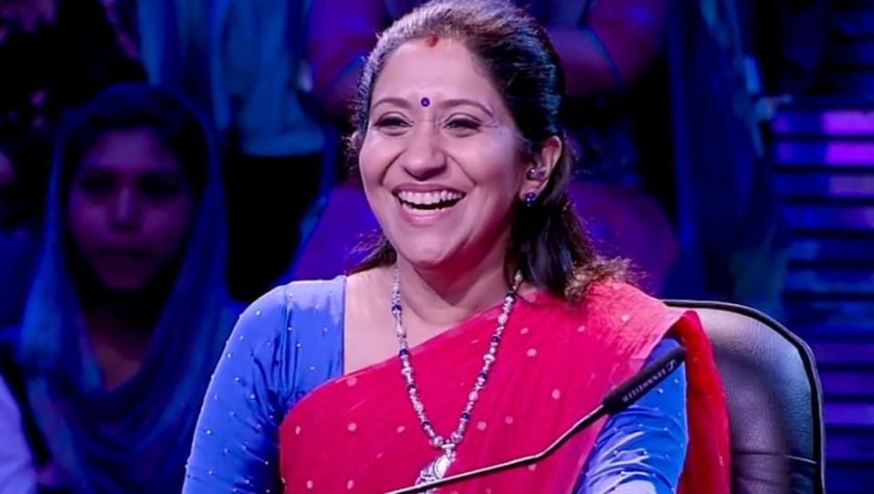 Social Buzz Sujatha Mohan Latest News Images Updates Posts Priya Prakash Varrier And Roshan On The Floor Super 4 2018 Charmboard Sujatha mohan, jagan mohan, raj jagan, jagan rajmohan. social buzz sujatha mohan latest news