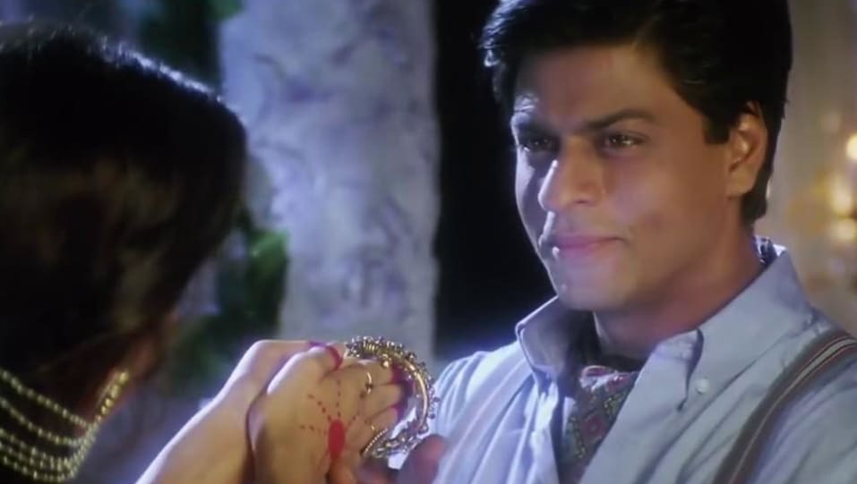 Shah Rukh Khan In Grey Trouser Outfit Celebrity Clothing Charmboard The songs were composed by talented musicians such as shreya ghoshal, kavita krishnamurthy, kk, and more. charmboard