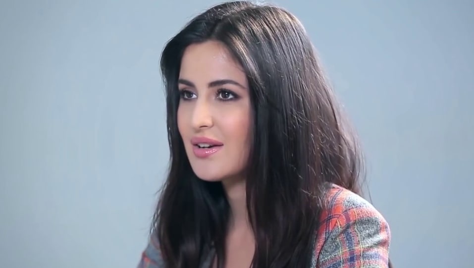 Katrina Kaif In Grey Jacket Outfit Celebrity Clothing Charmboard Call her sheila, chameli or kamli—katrina turquotte, better known to her fans the world over as katrina kaif, has been captivating hearts right since she burst on the indian movie scene over a decade ago.