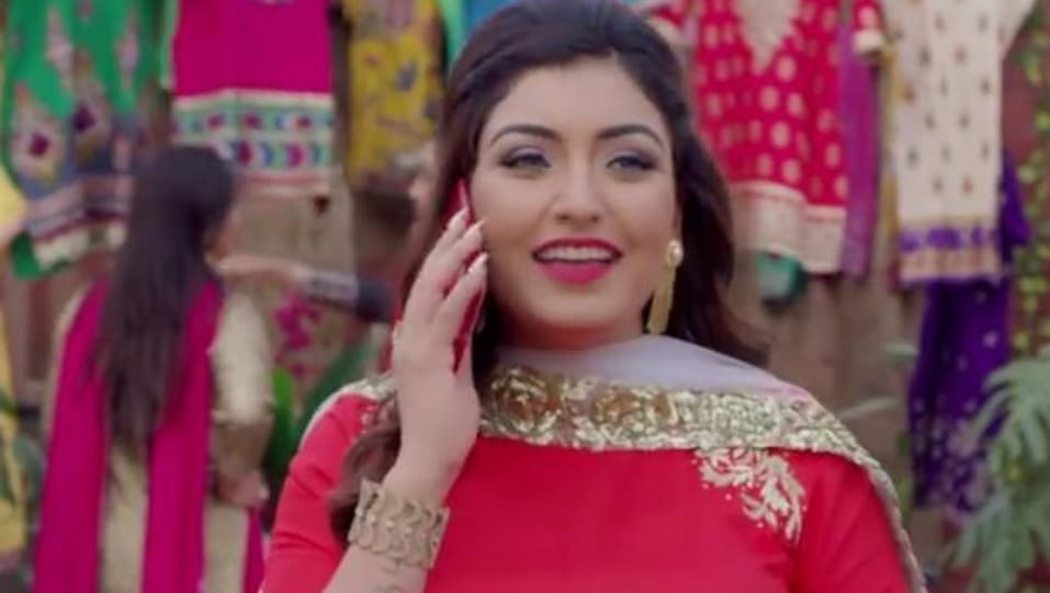 Anmol Gagan Maan Celebrity Style In Suit Single 2017 From Suit Charmboard Anmol gagan maan is a punjabi singer and lyricist. kurti