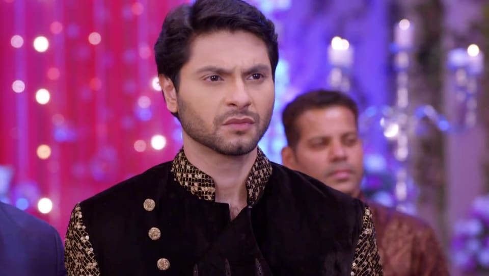 Mishal Raheja Celebrity Style In Kumkum Bhagya Episode 1306 2019 From Episode 1306 Charmboard Kumkum bhagya is a telugu drama television series starring sriti jha, shabbir ahluwalia, supriya shukla and vin rana. ring