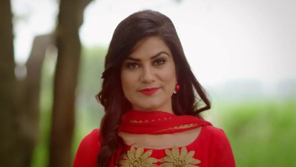 Kaur B Celebrity Style In Teri Wait Single 2016 From Teri Wait Charmboard See more ideas about punjabi suits, indian designer wear new style of punjabi suits, designer punjabi suits party wear, punjabi boutique suits images, designer punjabi suits boutique, punjabi suit design with. patiala suit