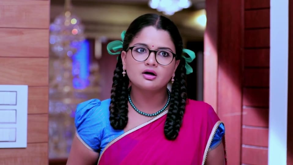Actors Name Age Wiki Height Birth Place Career Details Kamali Episode 361 2019 Charmboard Watch tomorrow's premiere episodes of zee kannada tv serials today. charmboard