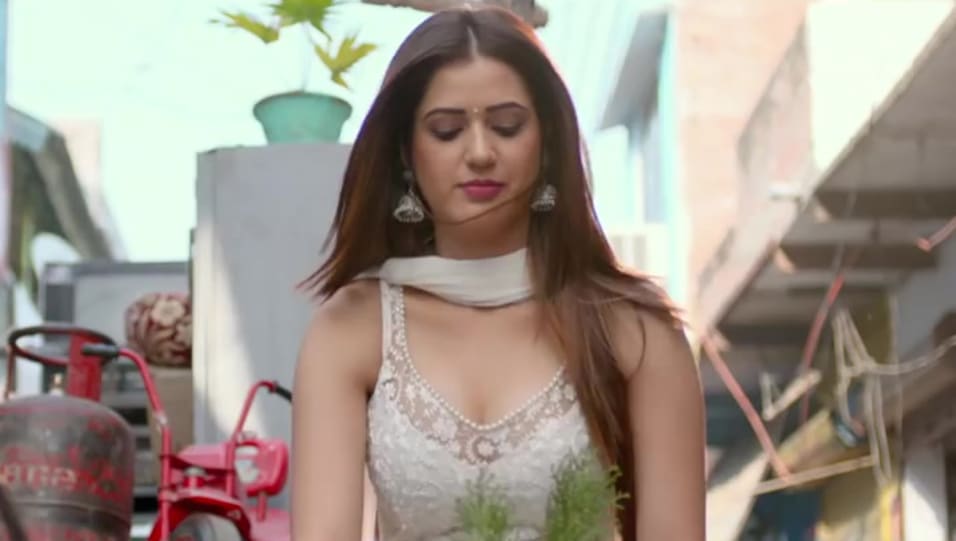 Isha Rikhi Celebrity Style In Official Trailer Nawabzaade 2018 From Nawabzaade Charmboard T films presents in association with r.d. salwarsuit