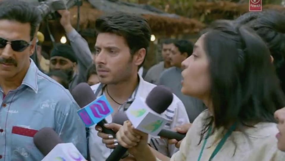 Divyendu Sharma Celebrity Style In Toilet Ka Jugaad Toilet Ek Prem Katha 2017 From Toilet Ka Jugaad Charmboard Akshay kumar, bhumi pednekar, anupam kher, sudhir pandey, divyendu sharma, rajesh sharma, atul srivastava, mukesh bhatt, sachin khedekar, satyajeet dubey. casualshirts