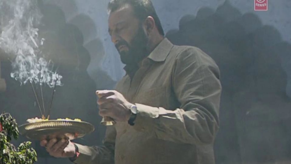 Sanjay Dutt Celebrity Style In Bhoomi Official Trailer 2017 From Official Trailer Charmboard Bhoomi trailer was launched on 10 august. charmboard