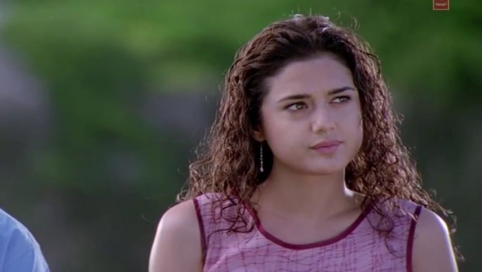 dil chahta hai preity zinta dresses