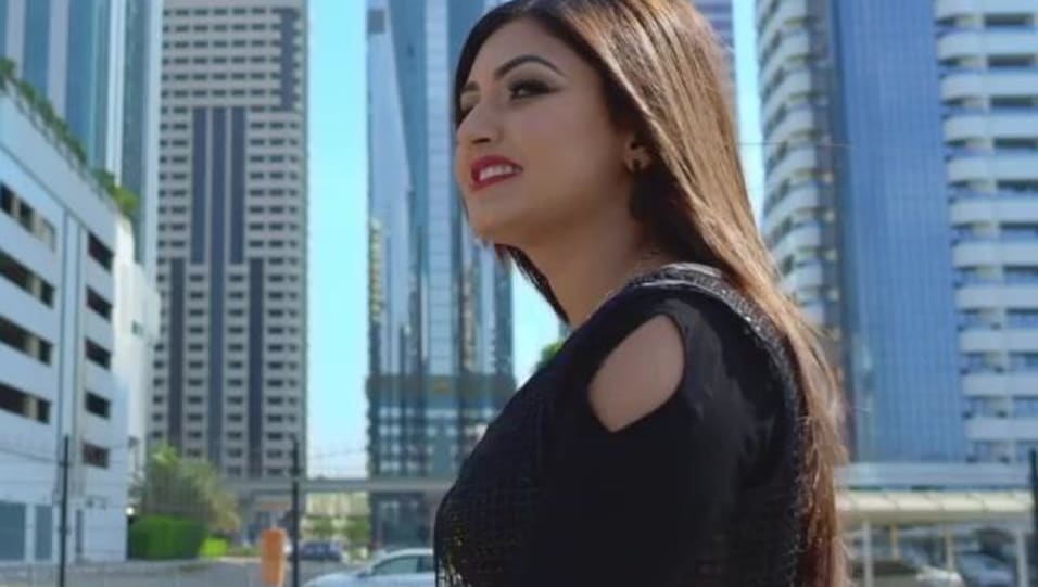 Anmol Gagan Maan Celebrity Style In Suit Single 2017 From Suit Charmboard Suit anmol gagan maan ( djjoh al. gown