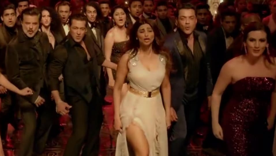 Daisy Shah In Grey Gown Outfit Celebrity Clothing Charmboard Daisy shah is one of the leads in race 3. gown