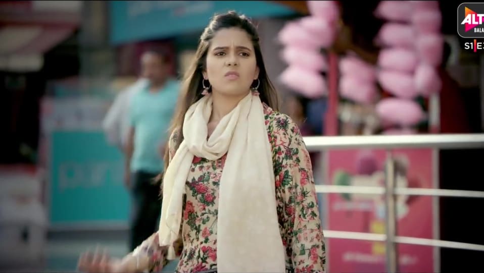 Rashmi Agdekar Celebrity Style In Dev Dd Episode 3 2017 From Episode 3 Charmboard In 2018, she made her bollywood debut with the black comedy, andhadhun. tunic