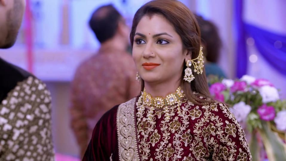 Sriti Jha Celebrity Style In Kumkum Bhagya Episode 1307 2019 From Episode 1307 Charmboard Kumkum bhagya y, kumkum bhagya y full episode, kumkum bhagya in january 2021,.smotret. lehengacholi