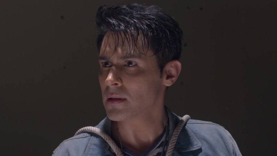 Sudeep Sahir Jewellery Accessories From Wo Apna Sa Episode 365 2018 Celebrity Jewellery Charmboard Fanclub of my most favorite serial woh apna sa monday to friday at 10 pm only on zee tv follow me for regular updates and pictures. charmboard