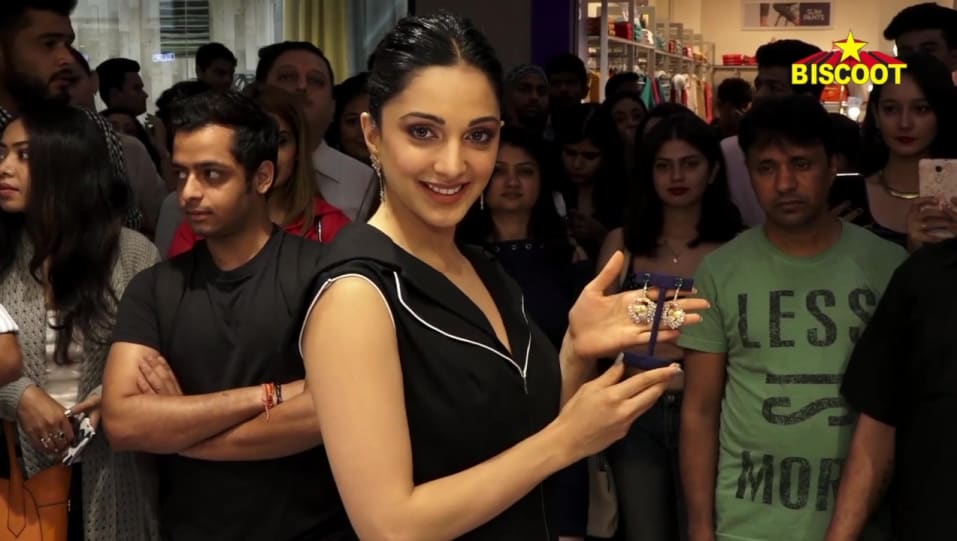 Kiara Advani Latest News Images Updates And Posts Charmboard Also find all bollywood movie information related to release date, casting, ratings. charmboard