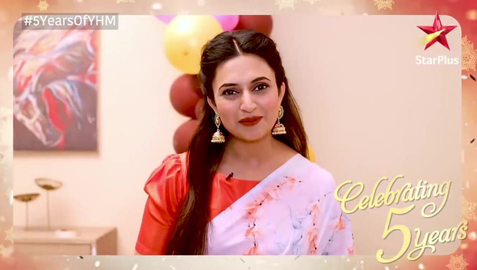 Actors Name Age Wiki Height Birth Place Career Details Amazing Journey Yeh Hai Mohabbatein 2018 Charmboard Yeh hai mohabbatein recently completed its 1500 episodes. charmboard