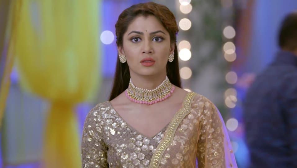 Celebrity Makeup Of Sriti Jha From Kumkum Bhagya Episode 1279 2019 Charmboard As evident from sriti's instagram pics, the lady doesn't like to wear makeup when not working. makeup of sriti jha from kumkum bhagya