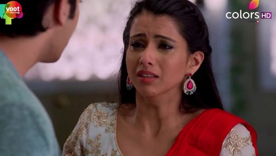 Praneeta Sahu Celebrity Style In Kasam Tere Pyaar Ki Episode 366 2017 From Episode 366 Charmboard Ghum hai kisikey pyaar meiin. charmboard