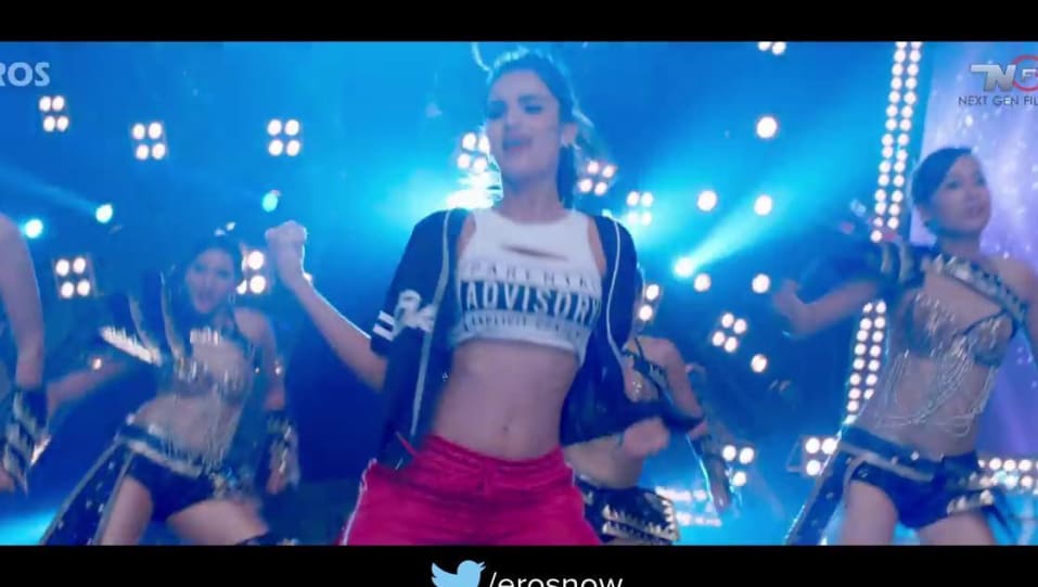 Actors Name Age Wiki Height Birth Place Career Details Beparwah Munna Michael 2017 Charmboard Bir marta uning truppasiga shahar tungi klublarida chiqish taqiqlangandan keyin qahramon dehlida baxt izlash uchun boradi. charmboard