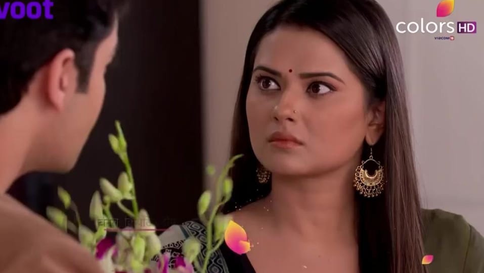 Kratika Sengar Celebrity Style In Kasam Tere Pyaar Ki Episode 456 2017 From Episode 456 Charmboard Do not spam or link to other drama sites. kurta