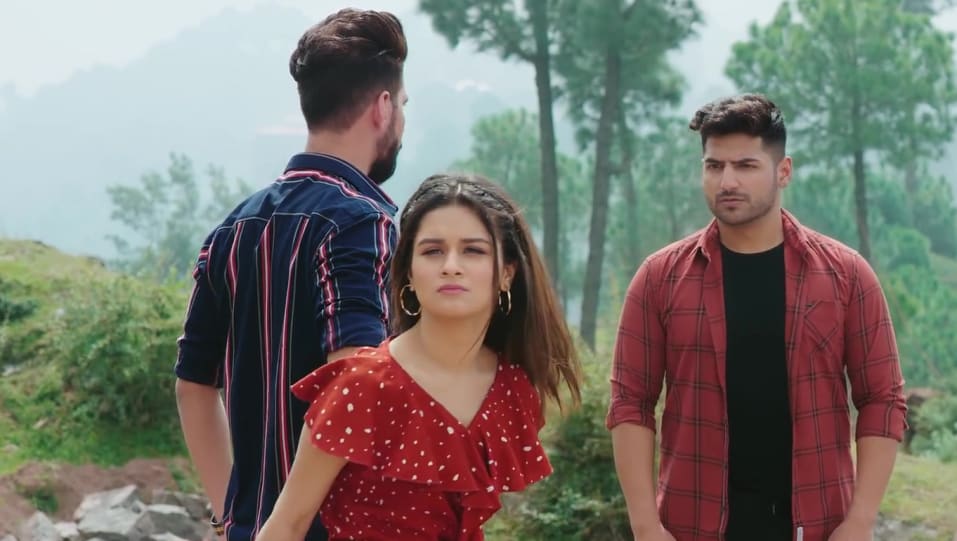 Avneet Kaur In Red Jumpsuit Outfit Celebrity Clothing Charmboard Wenn sie zwischen 3 groesse zoegern, bitte waehlen sie die groesser groesse. jumpsuit