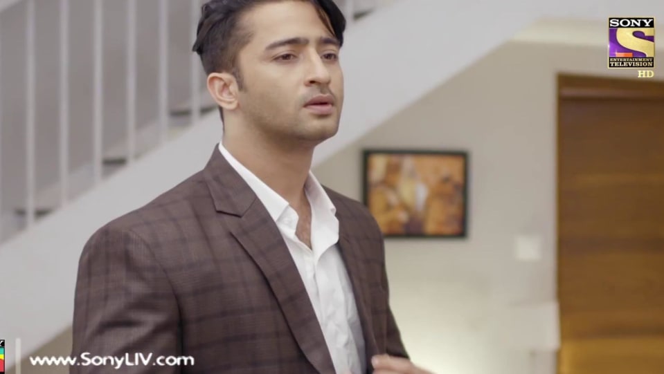 Shaheer Sheikh Celebrity Style In Kuch Rang Pyar Ke Aise Bhi Episode 361 2017 From Episode 361 Charmboard Sony tv hindi serial kuch rang pyar ke aise bhi ended on 24th august 2017 and then season 2 ended on 2nd november 2017.