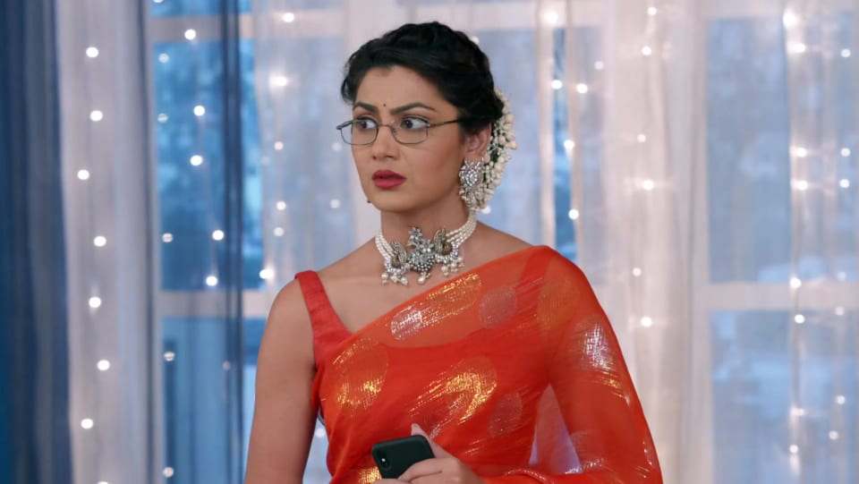 Sriti Jha Celebrity Style In Kumkum Bhagya Episode 1499 2019 From Episode 1499 Charmboard Take a look at the list of lesser known facts about the queen of the small screen that we have. saree