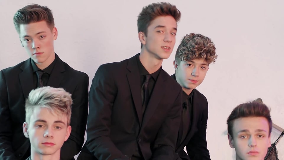 Daniel Seavey Black Shirt Look Help Me Help You Style Single