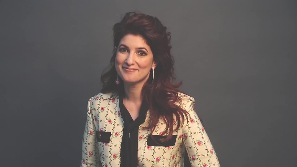 Twinkle Khanna Biography Age Wiki Place Of Birth Height