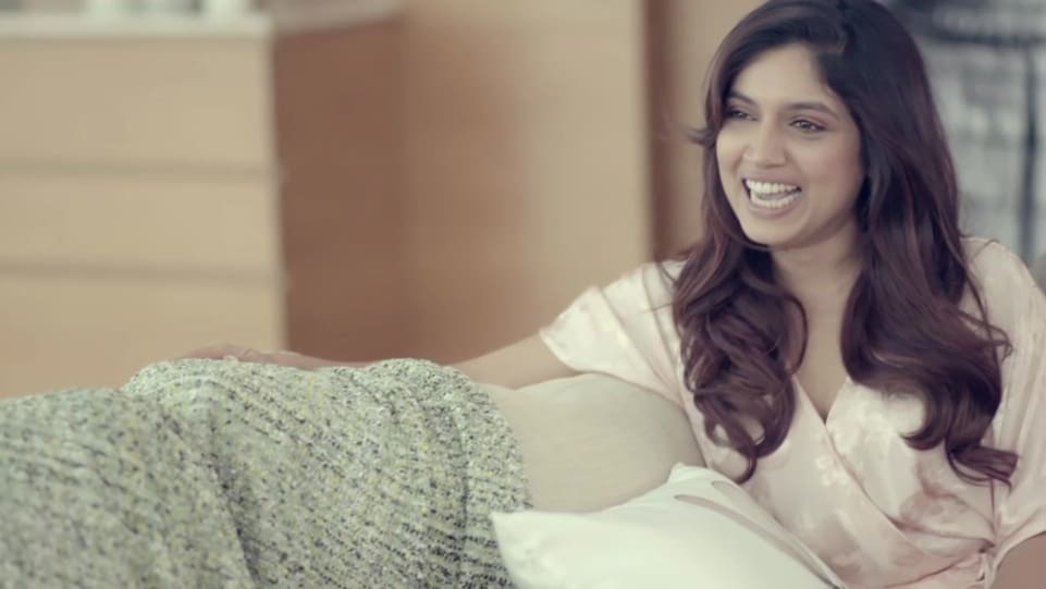 Bhumi Pednekar Celebrity Style In Feet Up With The Stars Episode 6 Bhumi Pednekar Voot 2018 From Feet Up With The Stars Episode 6 Bhumi Pedn Charmboard Watch him on feet up with the stars, streaming now, only on voot! robe