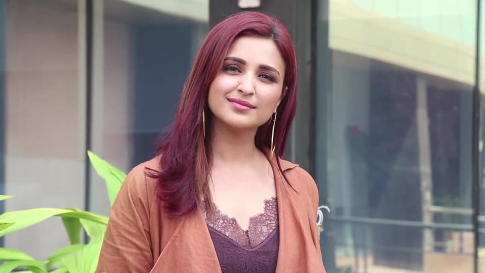 Celebrity Hairstyle Of Parineeti Chopra From Arjun Kapoor And Parineeti Chopra Spotted Promoting Their Film Namaste England Bollywood Hungama 2018 Charmboard The &#039;joota churai&#039; is a tradition during indian wedding where the bride&#039;s sisters steal the groom&#039;s shoes before for the wedding ceremony. jacket