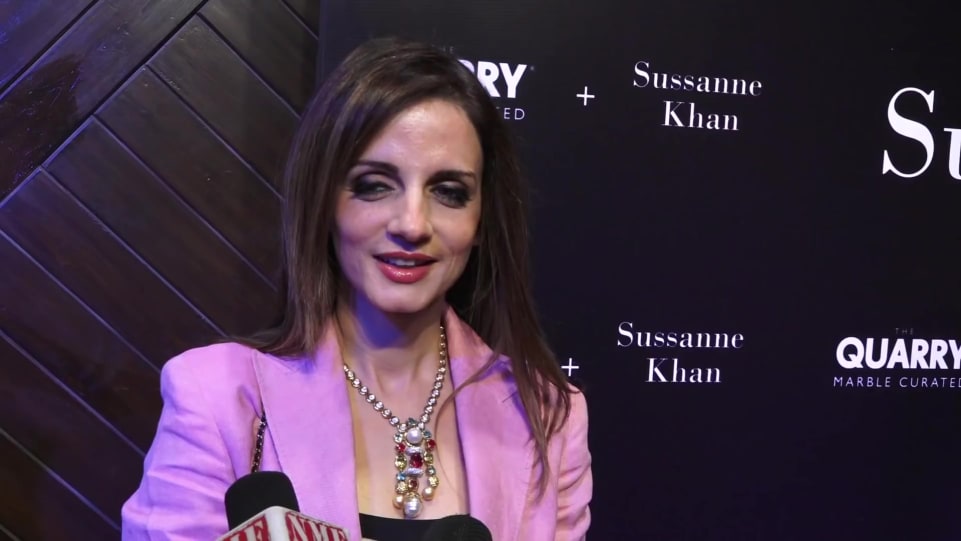Actors Name Age Wiki Height Birth Place Career Details Watch Sussanne Khan Host Women Power Celebration Bollywood Hungama 2019 Charmboard However, both hrithik roshan and sussanne khan revealed that they are still communicating with each other for the betterment of their children, as close. charmboard