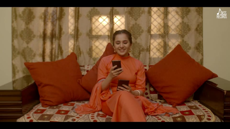 Sruishty Mann Celebrity Style In Canada Single 2019 From Canada Charmboard Sruishty mann 5 місяців тому. kurta