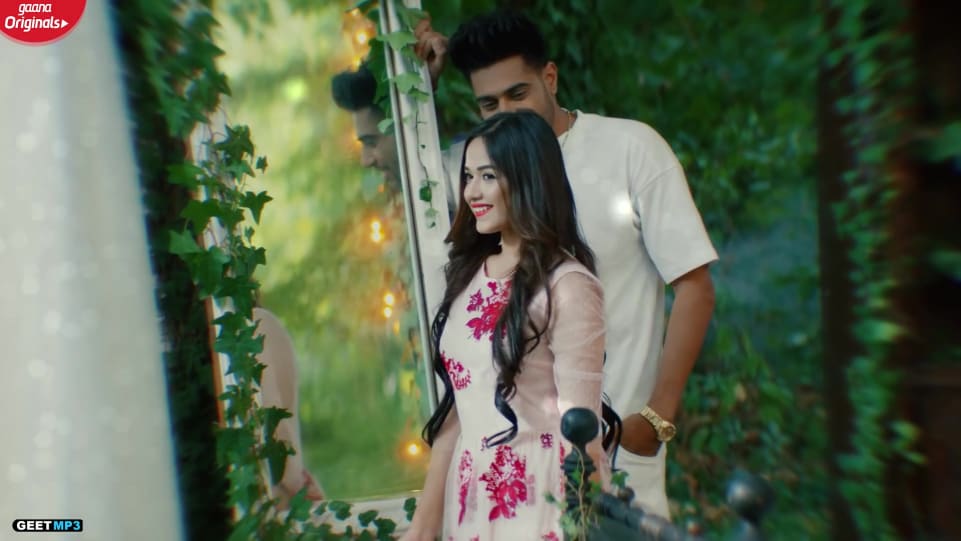 Jannat Zubair Rahmani In White Dress Outfit Celebrity Clothing Charmboard Queens of mewar to fight against rao surtan singh in maharana pratap. gown