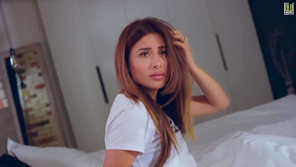 Mahira Sharma Celebrity Style In Love You Oye Single 2019 From Love You Oye Charmboard Check out our i love you song selection for the very best in unique or custom, handmade pieces from our shops. jacket
