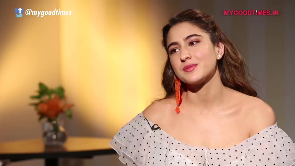 Sara Ali Khan Celebrity Style In Interview My Good Times 2019 From Interview Charmboard