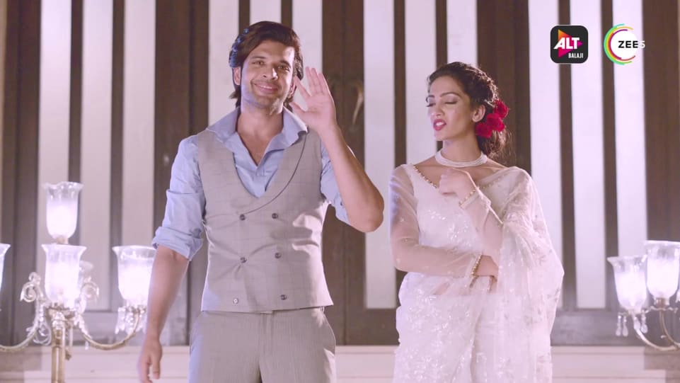 Yogita Bihani In White Saree Outfit Celebrity Clothing Charmboard Karan kundrra and yogita bihani talk about the upcoming episodes of their show 'dil hi toh hai' season 3, working in the. saree