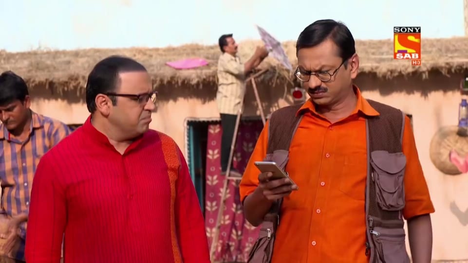 Actors Name Age Wiki Height Birth Place Career Details Taarak Mehta Ka Ooltah Chashmah Episode Ep 2905 2020 Charmboard Hindustani bhau was born on 7th august in mumbai, maharashtra, india, and hindustani bhau age (a.k.a vikas pathak age) is not yet disclosed by him.